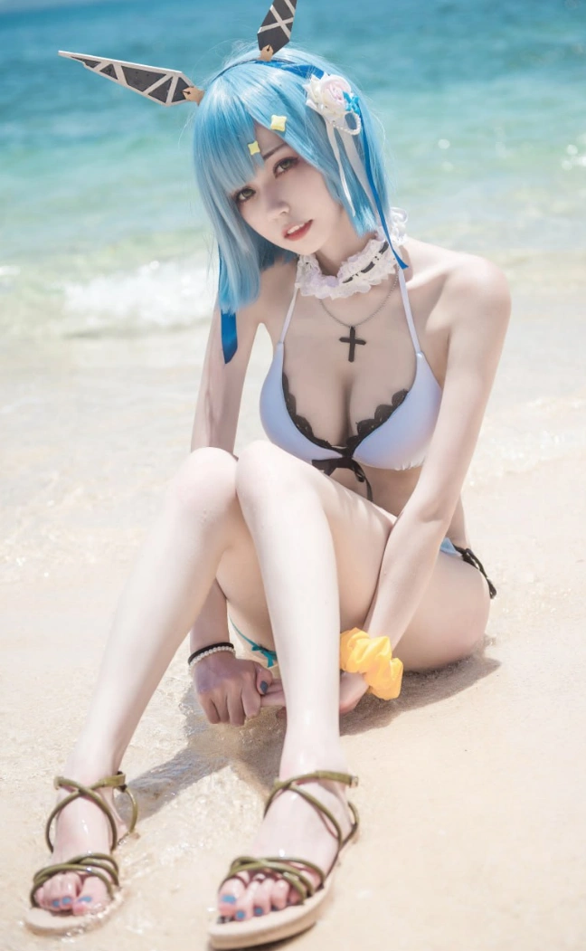 你的负卿海边蓝色兔耳