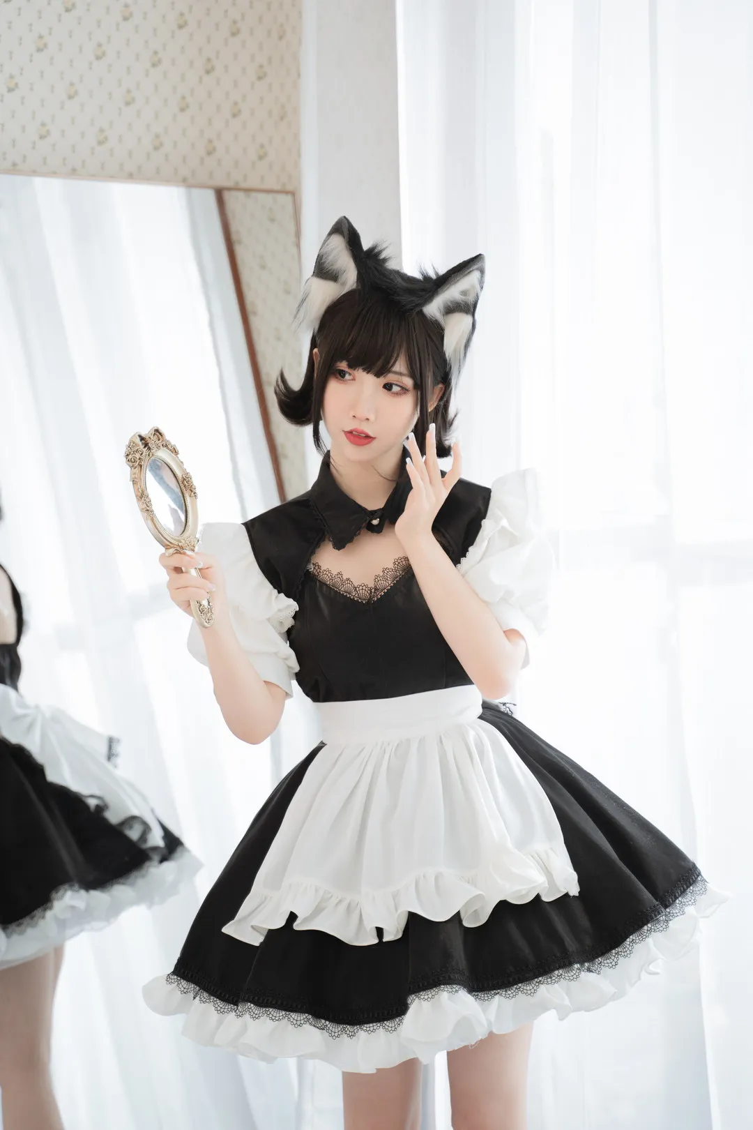 面饼仙儿JK制服cos 黑长直假发猫耳头饰白色水手服黑色短裙黑色丝袜日式走廊跪姿