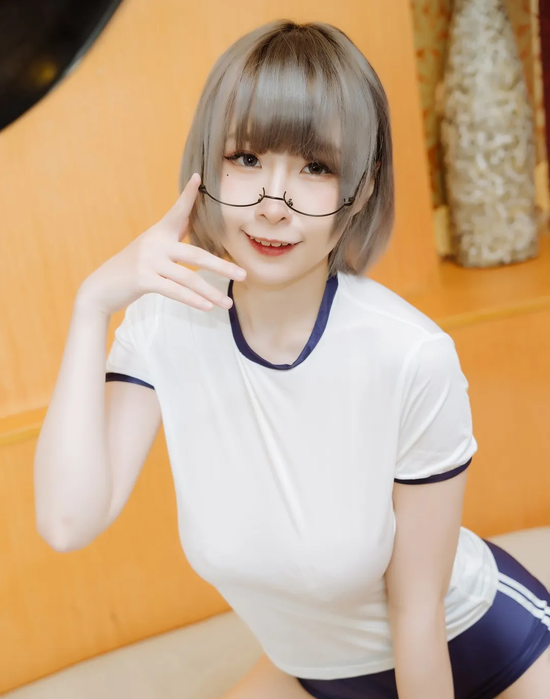 黎菲儿 写真合集|居家氛围与角色反差并存的视觉表达