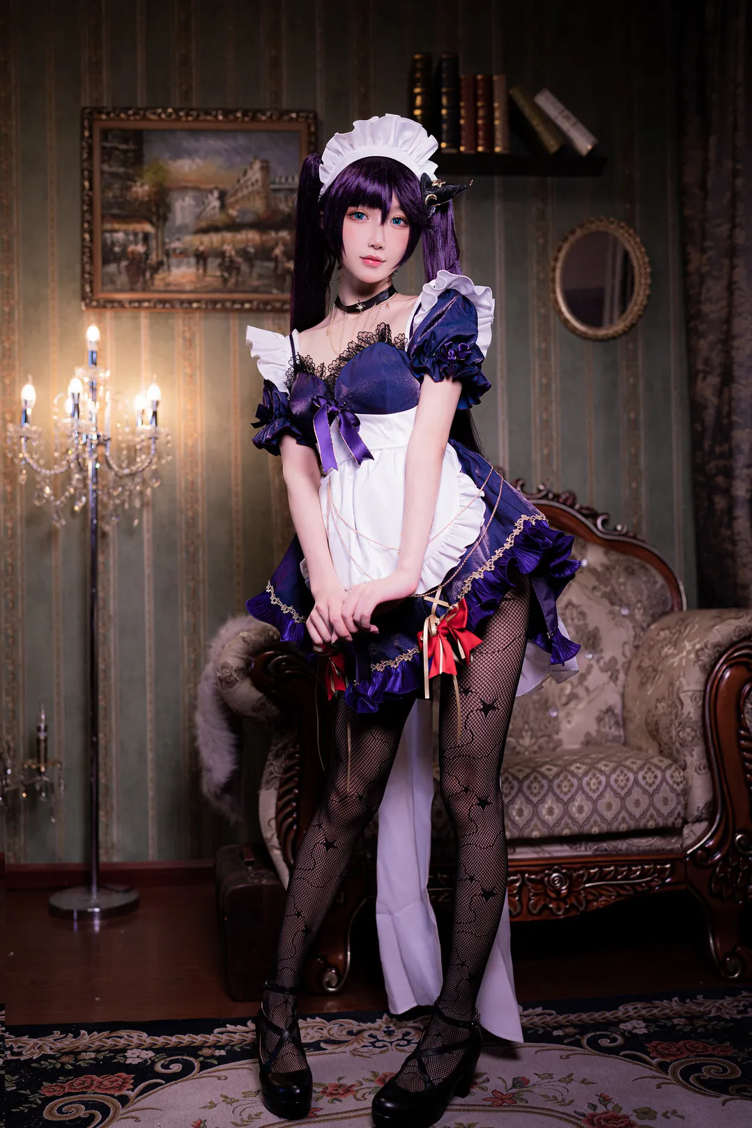 阿包也是兔娘 紫色女仆服 室内沙发烛台写真