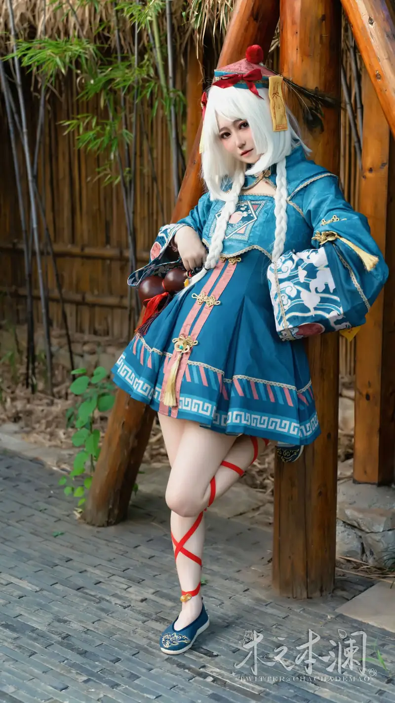 木之本澜的蓝色角色装户外cos写真