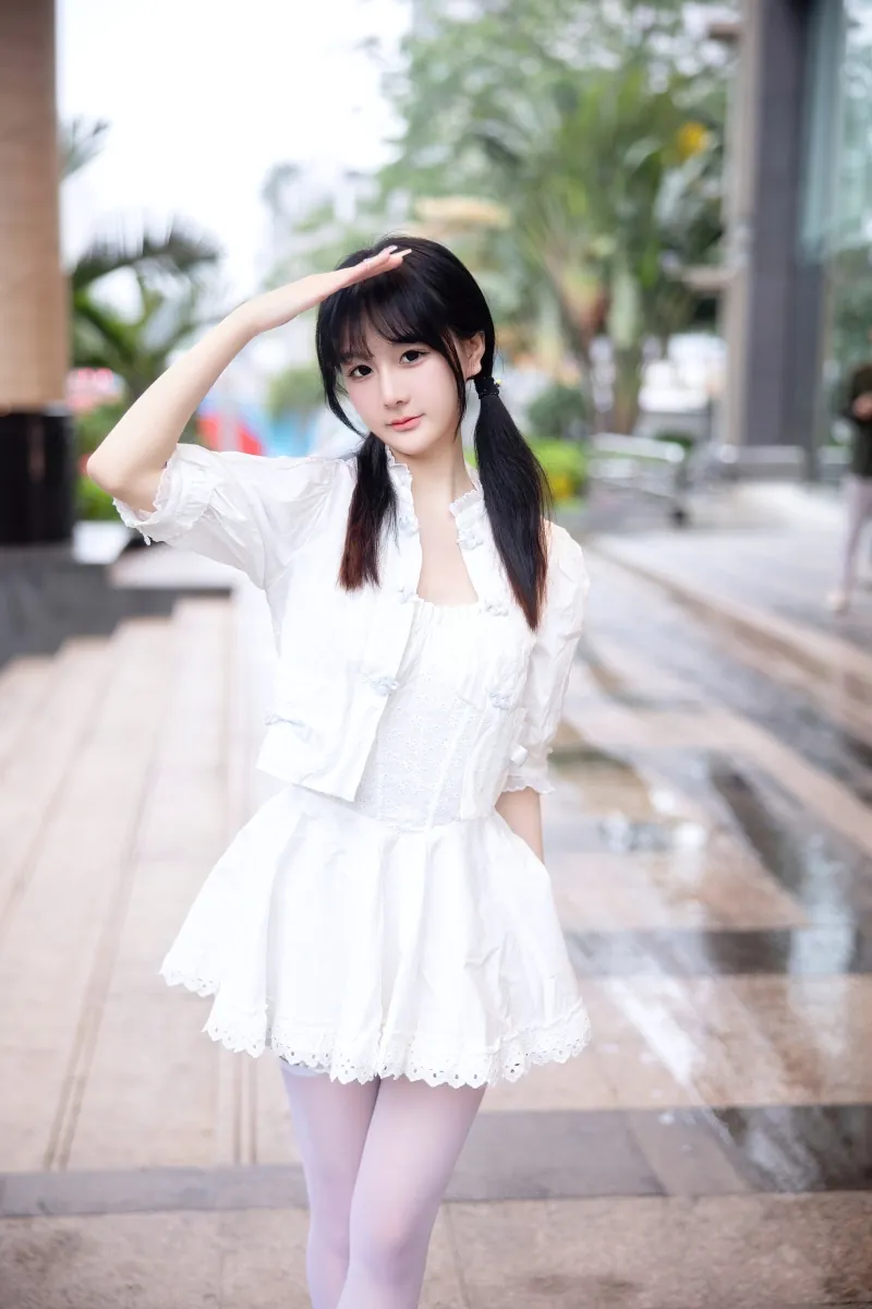 谢小蒽黑丝COS图集预览
