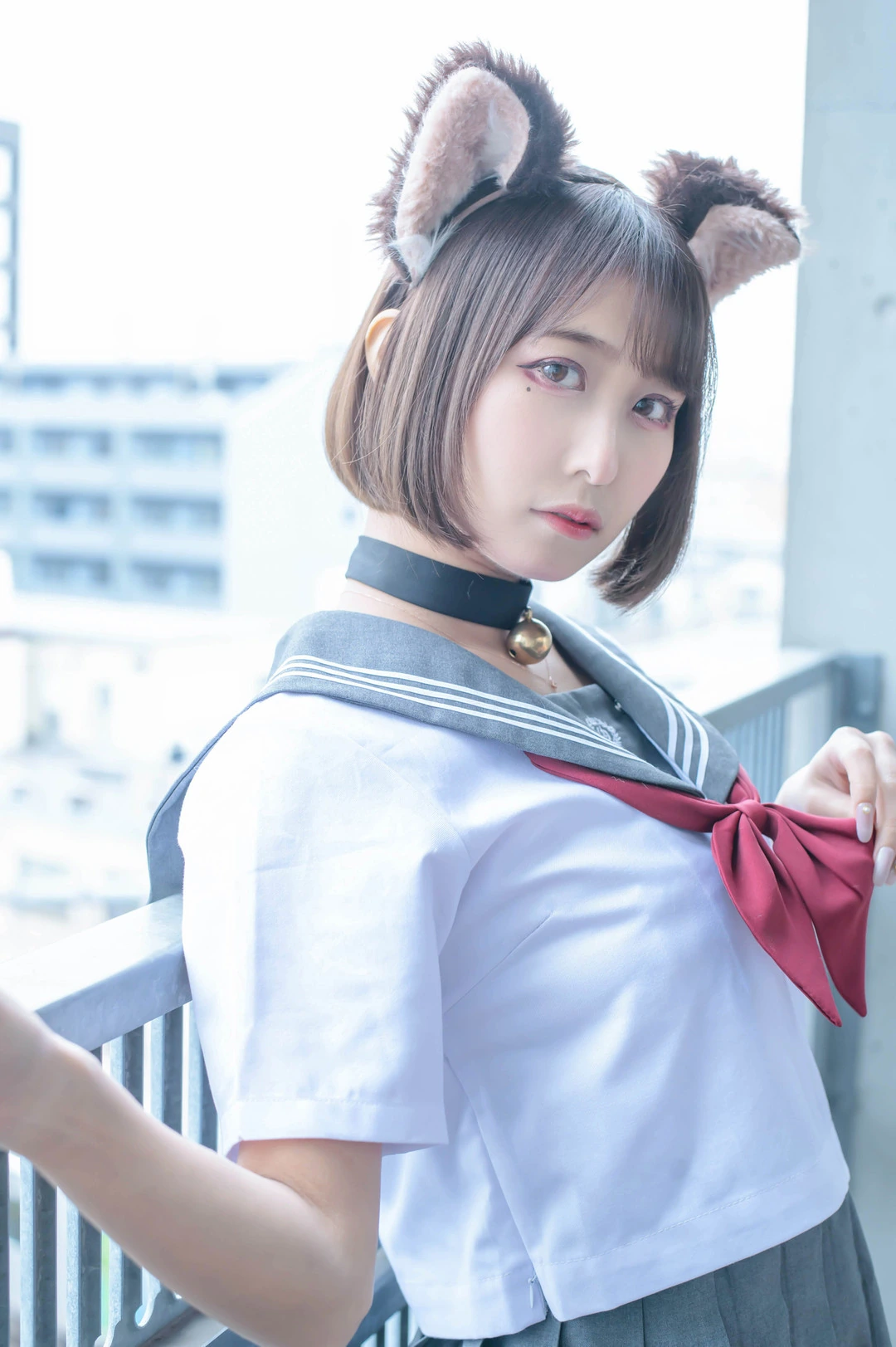 月城委員会水手服兽耳阳台写真预览