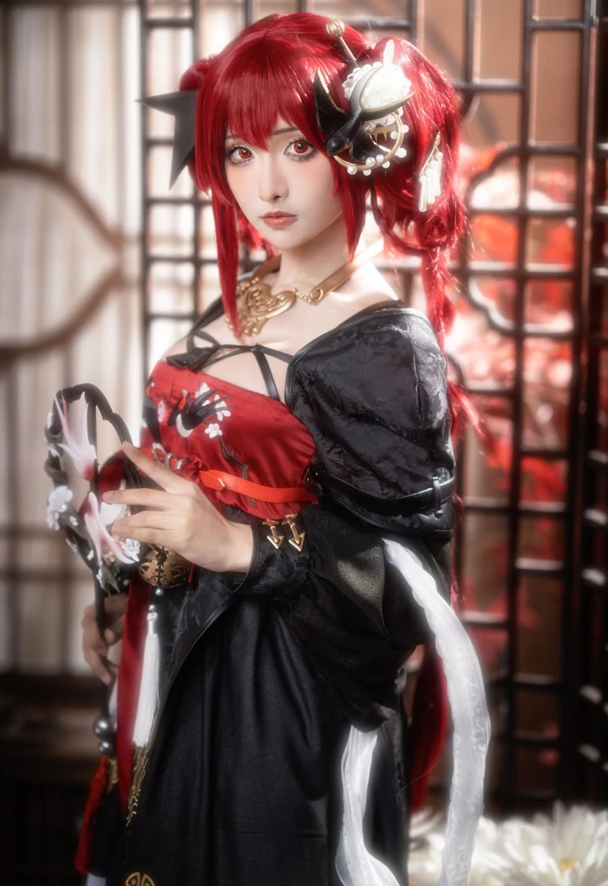 紫氯氯的樱花下的JK少女造型cos写真