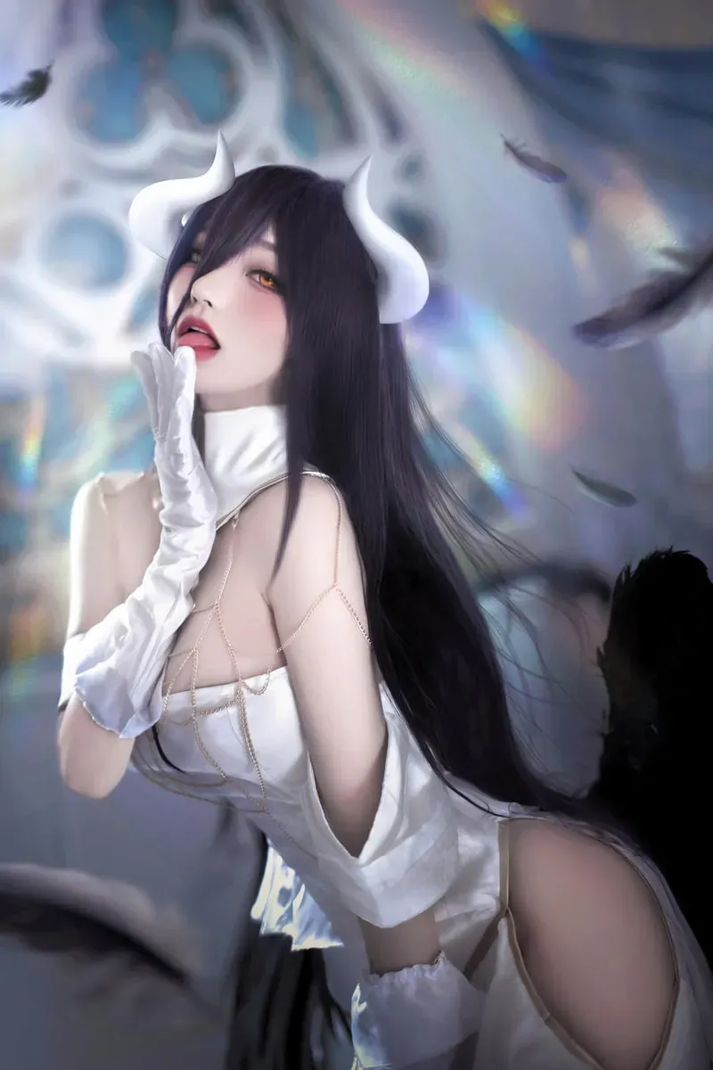 cool文茜 作品目录资料页：蜂腰蜜臀 与 好性感的蝴蝶 写真题材整理