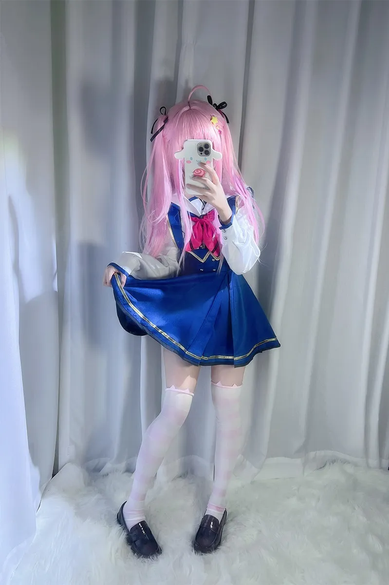 shibachipipa 粉色长发蓝色制服裙白袜镜前自拍cosplay写真