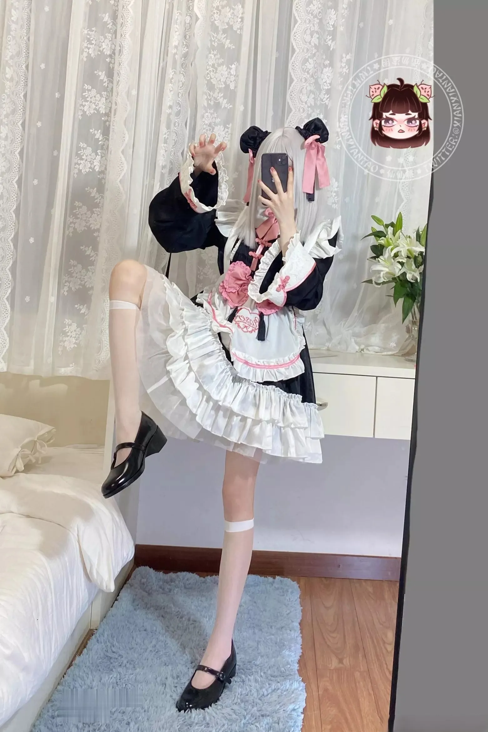 仙仙桃 作品目录资料页：白丝粉裙 与 白丝天使套堕落人 写真题材整理