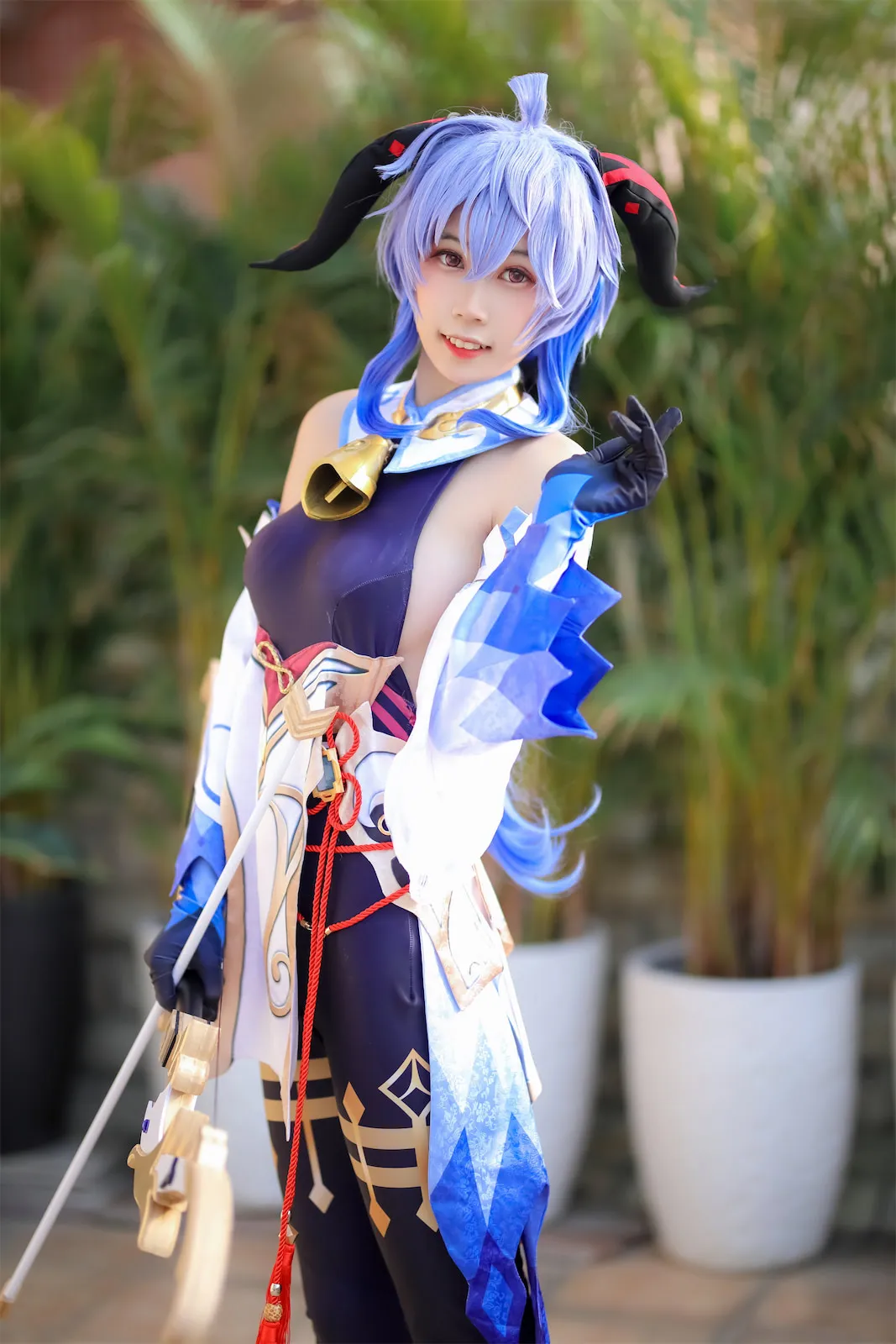 玫桃泡芙蓝色假发角色Cosplay写真